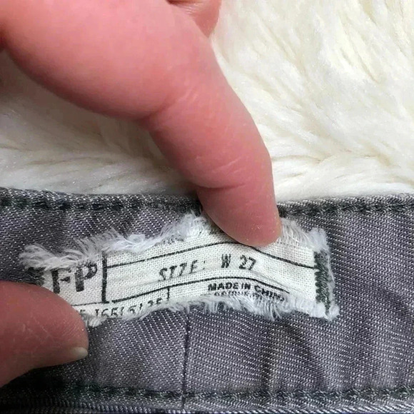 Free People Grey Ombré Skinny Jeans Size 27 - Picture 8 of 16